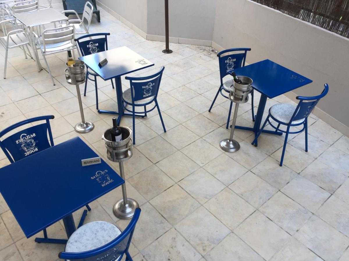 Sailor'S House Hostel Лагос Екстериор снимка
