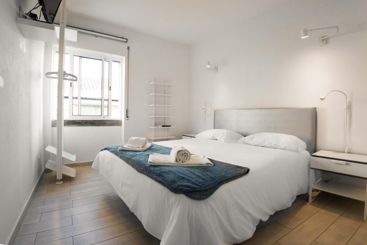 Sailor'S House Hostel Лагос Екстериор снимка